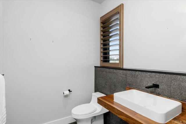 2677 State Street, Carlsbad CA: https://media.crmls.org/mediaz/7d0a0d4e-b8f8-4090-9af1-f802e8994b62.jpg