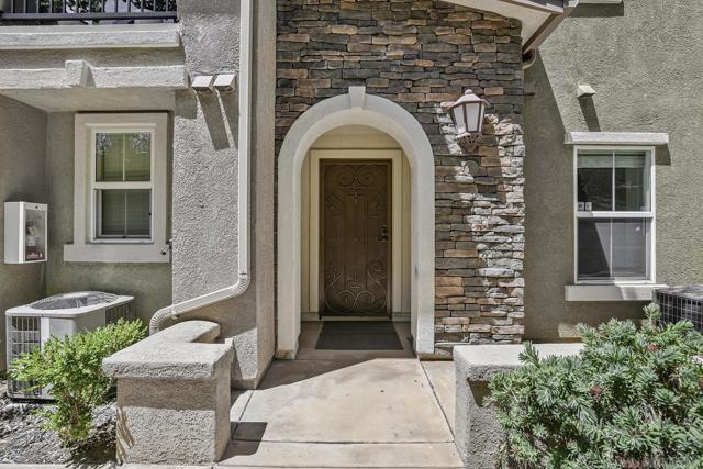 10 Via Montisi, Santee CA: https://media.crmls.org/mediaz/7d0a43a2-4373-4f98-8749-685c9dcf8c3a.jpg