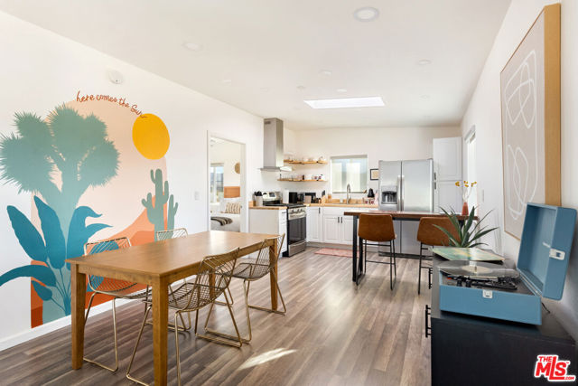 5737 Mojave Ranch Road, Joshua Tree CA: https://media.crmls.org/mediaz/7d0a4842-6c2b-40f4-bba3-5afbce006bdf.jpg