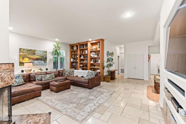 Detail Gallery Image 27 of 75 For 1639 San Rafael Way, Camarillo,  CA 93012 - 5 Beds | 4 Baths