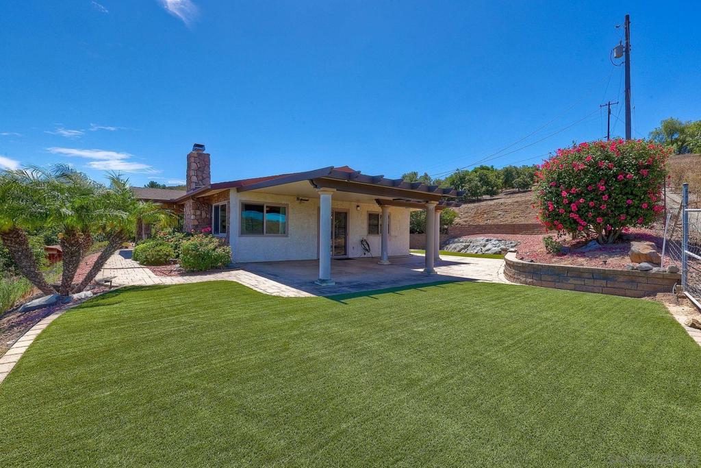 MLS #250034774SD image #24