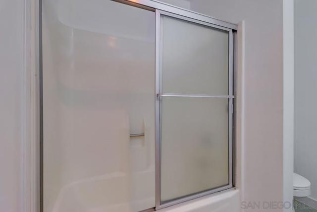 10350 Caminito Cuervo, San Diego CA: https://media.crmls.org/mediaz/7d0cc289-3b8e-4181-af98-6f0a4f09912d.jpg