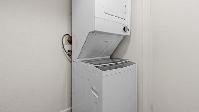 Detail Gallery Image 13 of 30 For 2445 Brant St #304,  San Diego,  CA 92101 - 1 Beds | 1 Baths