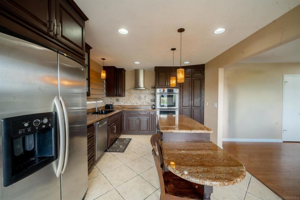 Escondido - photo 13