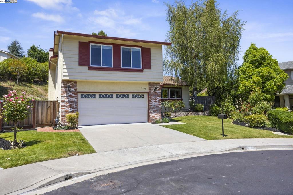 8688 Royston Ct