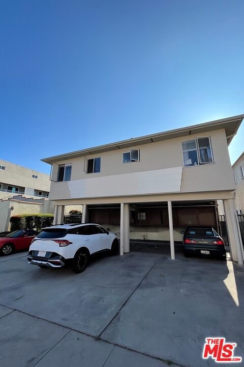 417 N Ardmore Avenue #9