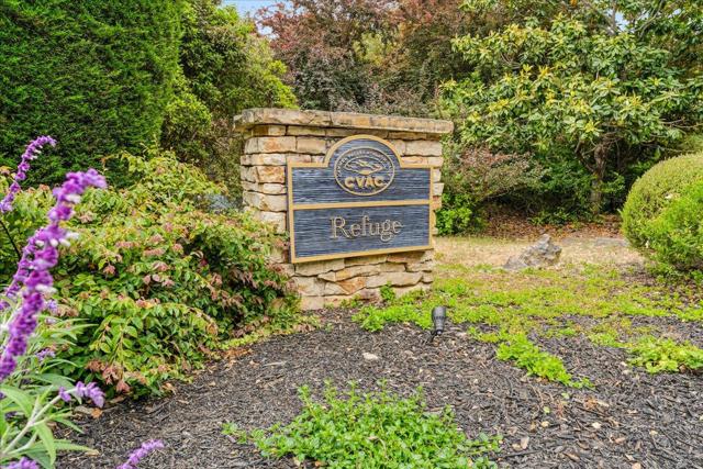 28120 Schulte Road, Carmel CA: https://media.crmls.org/mediaz/7d0efee8-f77b-42f2-be9f-67744c4240fd.jpg