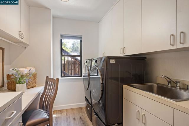 1834 Ivanhoe Ave, Lafayette CA: https://media.crmls.org/mediaz/7d105d17-aa30-45e5-8d3d-ce6c86e8b6e4.jpg