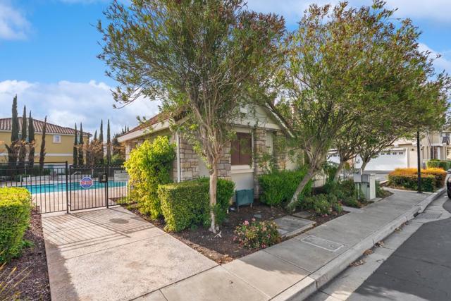 4540 Sandyford Court, Dublin CA: https://media.crmls.org/mediaz/7d10a62d-66b6-4571-882a-ff659f987100.jpg