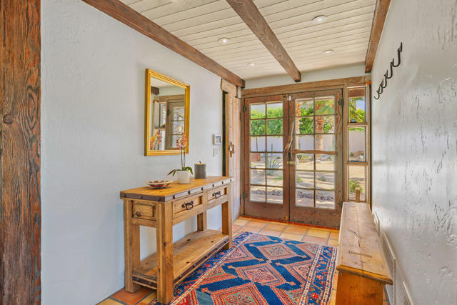 52862 Eisenhower Drive Drive, La Quinta CA: https://media.crmls.org/mediaz/7d11eb83-1a91-40b9-83a9-58147c04d4c0.jpg