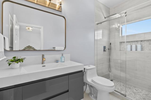 17941 Vista Lomas Dr, Poway CA: https://media.crmls.org/mediaz/7d1220b9-8031-42d0-ac55-84d3998c5a00.jpg