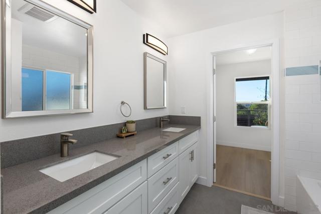 3669 Kalmia St, San Diego CA: https://media.crmls.org/mediaz/7d142290-cb8a-4661-9cc0-acda15af4cb2.jpg