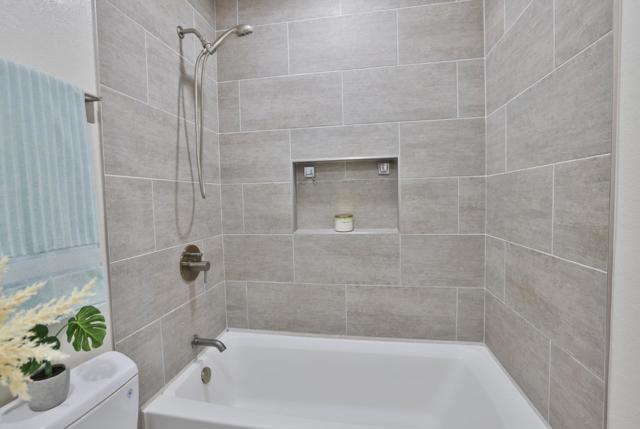 4768 Hatfield Walk, San Jose CA: https://media.crmls.org/mediaz/7d142f35-4862-4b06-ae69-ba90832a6028.jpg