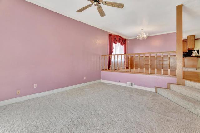 270 Rio Vista Drive, King City CA: https://media.crmls.org/mediaz/7d159e7c-e2b0-490c-8915-4ad61478dd06.jpg