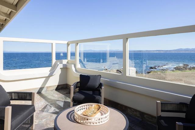 1051 Ocean View Boulevard, Pacific Grove CA: https://media.crmls.org/mediaz/7d16283f-f372-41b8-914f-8339e0a3c81d.jpg