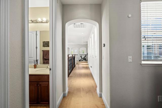 7632 Braid Court, Gilroy CA: https://media.crmls.org/mediaz/7d1632de-2555-4e8c-aa35-4d083c65f6c3.jpg