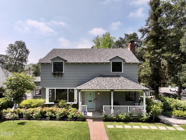 1236 New York Drive, Altadena CA: https://media.crmls.org/mediaz/7d166e0b-6856-4a6d-bfd7-032e915c4407.jpg