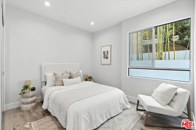 1326 S Centinela Avenue, Los Angeles CA: https://media.crmls.org/mediaz/7d16b1e2-e502-4eb8-bfa0-f47a47473301.jpg