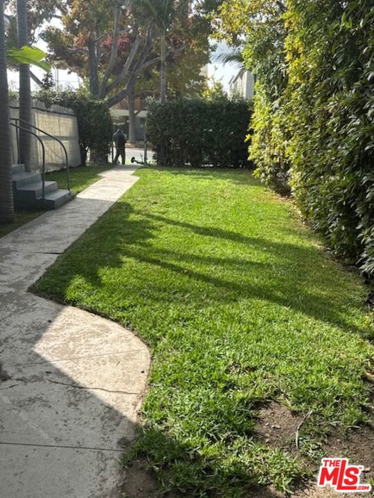 1543 11th Street, D photo 2