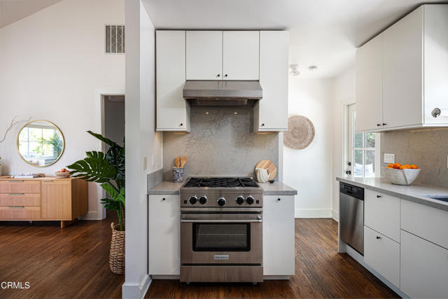 Detail Gallery Image 15 of 40 For 4865 Granada St, Los Angeles,  CA 90042 - 2 Beds | 1 Baths