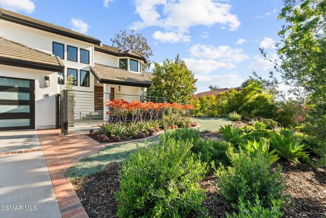 31460 Glenbridge Road, Westlake Village CA: https://media.crmls.org/mediaz/7d17bc8c-ad34-4a52-aa26-9248581afc4a.jpg
