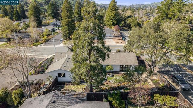 Image 49 of 51 For 101 Oxford Dr