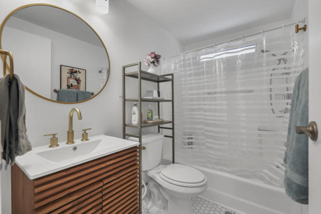 49305 Highway 74, Palm Desert CA: https://media.crmls.org/mediaz/7d18dc94-a61e-40b8-a7a3-42b059225cfb.jpg