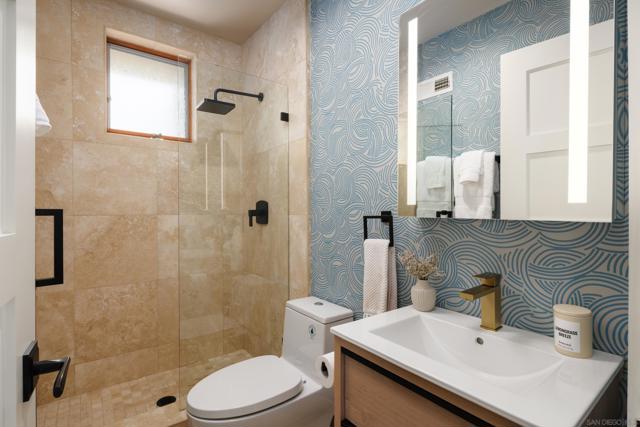 2111 W California Street, San Diego CA: https://media.crmls.org/mediaz/7d1be69e-22f5-4469-833f-8983e048da63.jpg