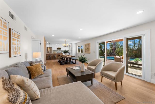 10315 Moselle St, San Diego CA: https://media.crmls.org/mediaz/7d1c0be8-1a4d-4671-828a-a339fd4958c9.jpg