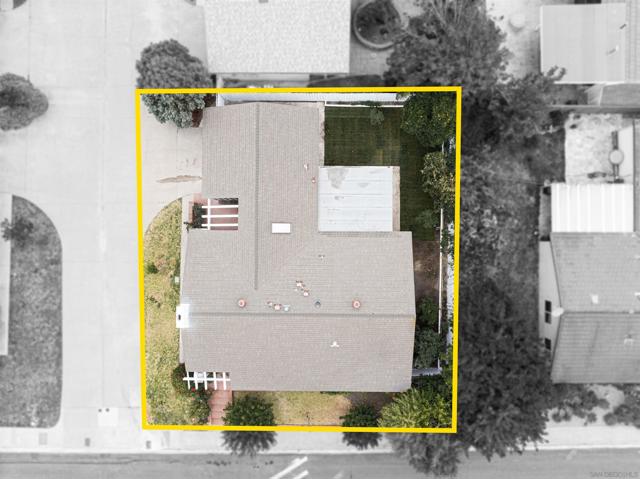 10671 Montego Dr, San Diego CA: https://media.crmls.org/mediaz/7d1c5948-4d93-4408-8cf0-d86383df6a0d.jpg