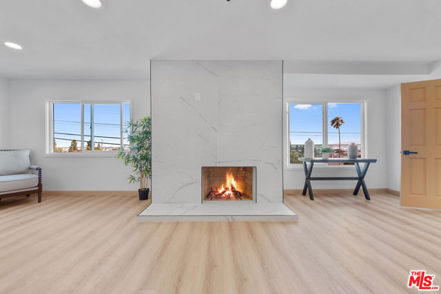 1722 E Turmont Street, Carson CA: https://media.crmls.org/mediaz/7d1cea37-89e9-43b3-89e6-76e7541a6a43.jpg