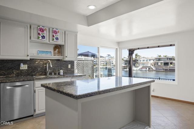Detail Gallery Image 30 of 59 For 2120 Jamestown Way, Oxnard,  CA 93035 - 3 Beds | 2/1 Baths