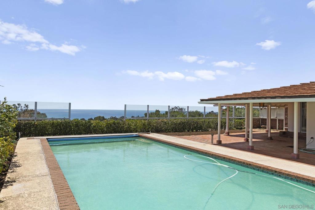 6432 Cardeno Dr - photo 3