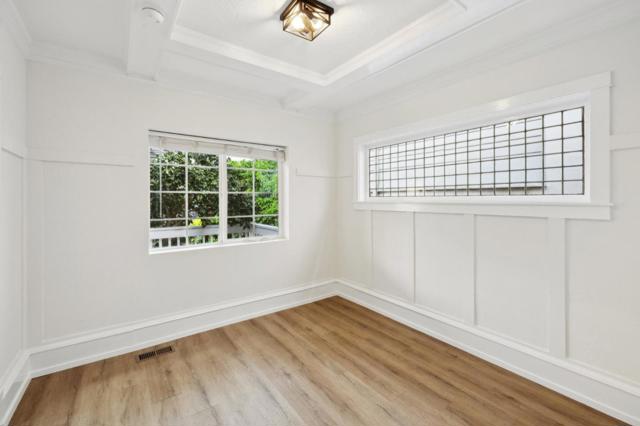 1117 Chula Vista Avenue, Burlingame CA: https://media.crmls.org/mediaz/7d20eee2-97f6-49b6-ab00-d822533114ad.jpg