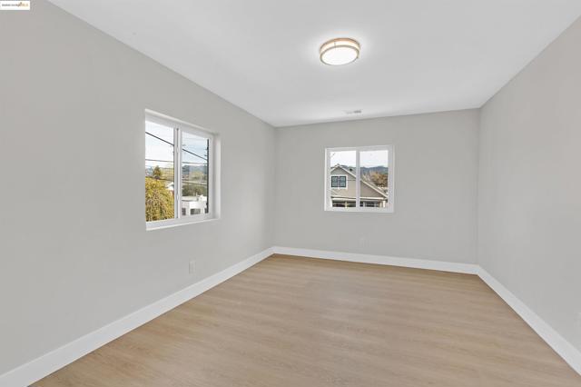 Image 41 of 49 For 2914 Stanton Street