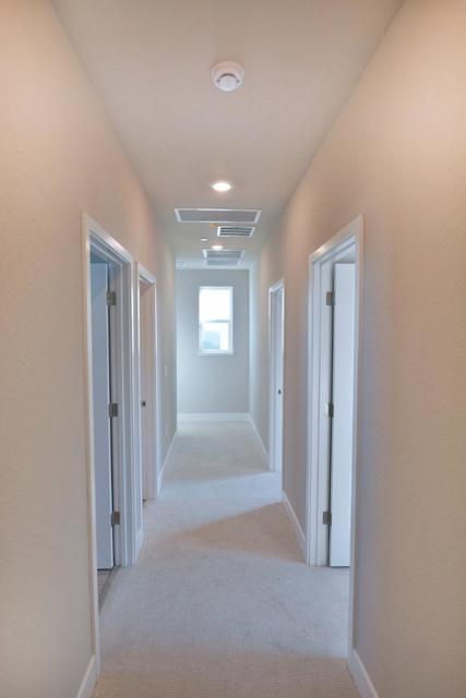 Image 16 of 31 For 809 Big Range Way