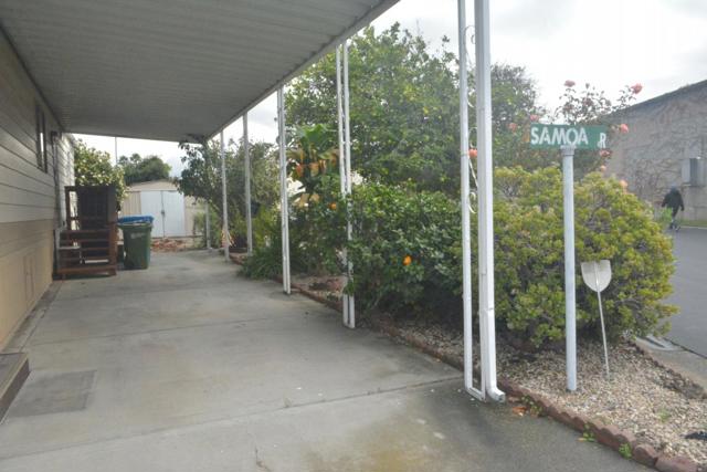 437 SAMOA Circle, Union City CA: https://media.crmls.org/mediaz/7d23373d-34de-4274-830b-2ea5ce22841d.jpg