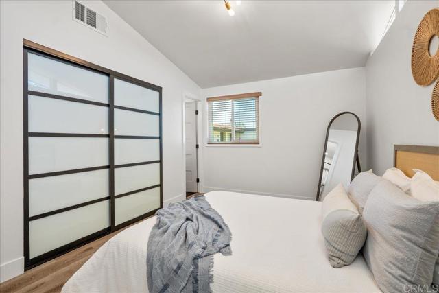 Detail Gallery Image 12 of 35 For 9163 Fermi Ave, San Diego,  CA 92123 - 5 Beds | 3 Baths