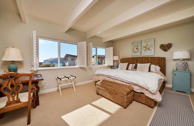 550 Sand Dollar Drive, Watsonville CA: https://media.crmls.org/mediaz/7d23d0cd-1cc1-4094-91df-88ccead3857d.jpg