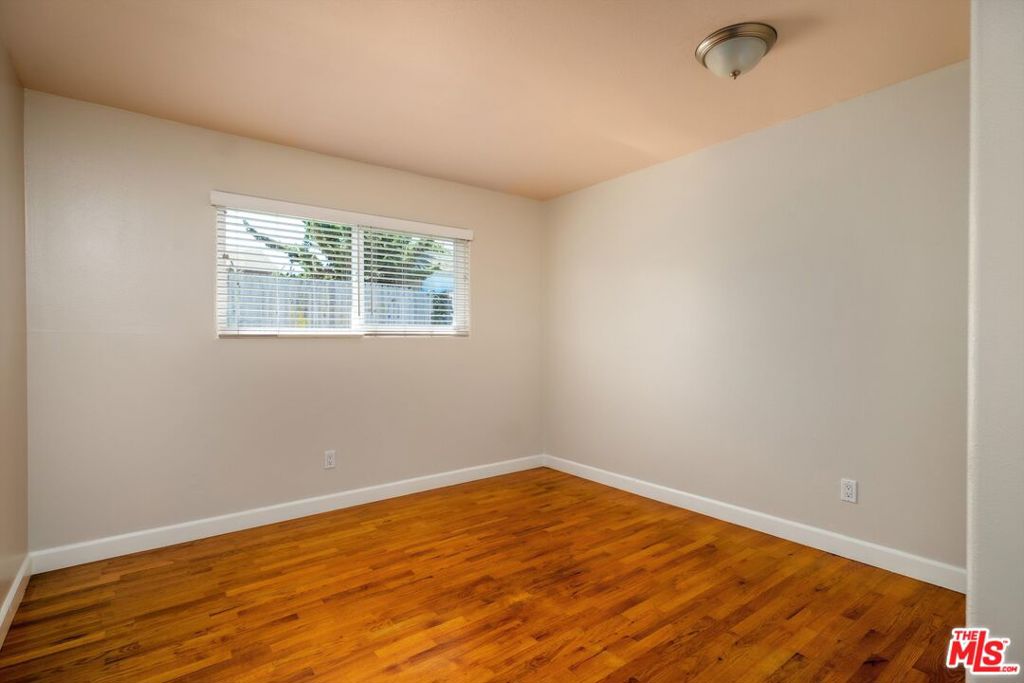MLS #26972957 image #11
