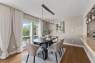 11 Mayflower Lane, San Carlos CA: https://media.crmls.org/mediaz/7d253c42-d671-4850-908a-65dd8456e19f.jpg