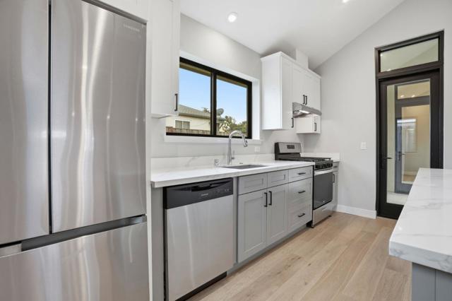 1115 Spruce Street, Millbrae CA: https://media.crmls.org/mediaz/7d259a25-9379-411c-87fc-05ad05aedd8b.jpg
