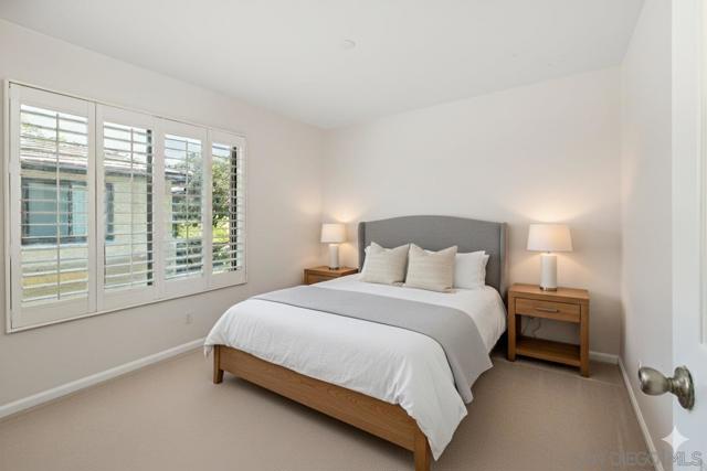 6028 Gaines St, San Diego CA: https://media.crmls.org/mediaz/7d26021c-70f8-4f52-851e-8a80d3151992.jpg