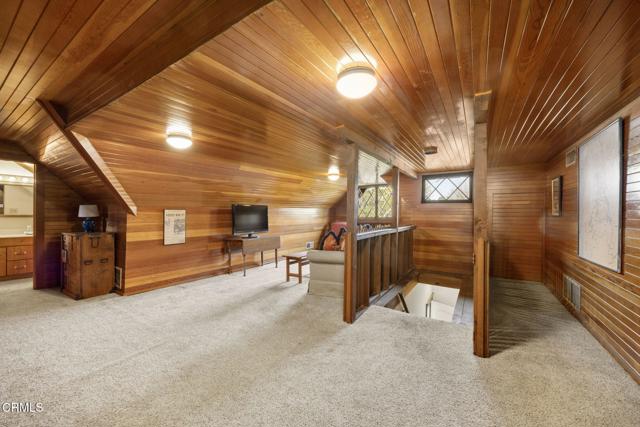 412 Oaklawn Avenue, South Pasadena CA: https://media.crmls.org/mediaz/7d26dfc4-077f-411e-882c-cd50b163fe6c.jpg