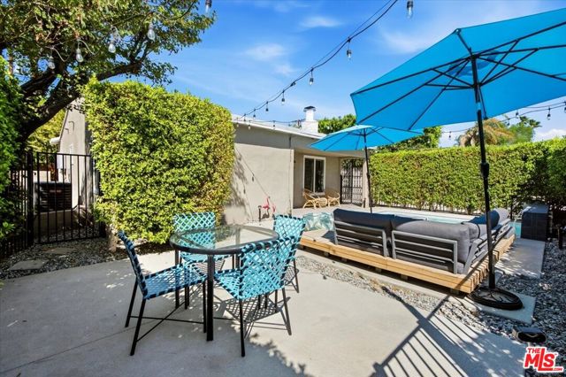 1328 E Camino Primrose, Palm Springs, CA 92264