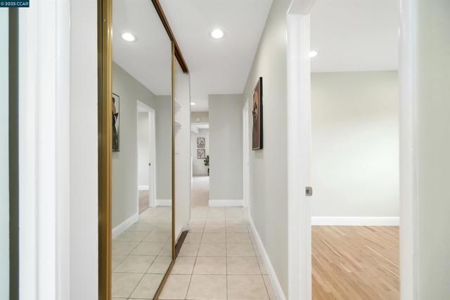2951 Estates Ave, Pinole CA: https://media.crmls.org/mediaz/7d2756c9-caeb-4dfe-b49b-edcbbd6619b3.jpg