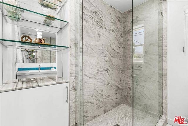 3963 E Calle San Antonio, Palm Springs, CA 92264