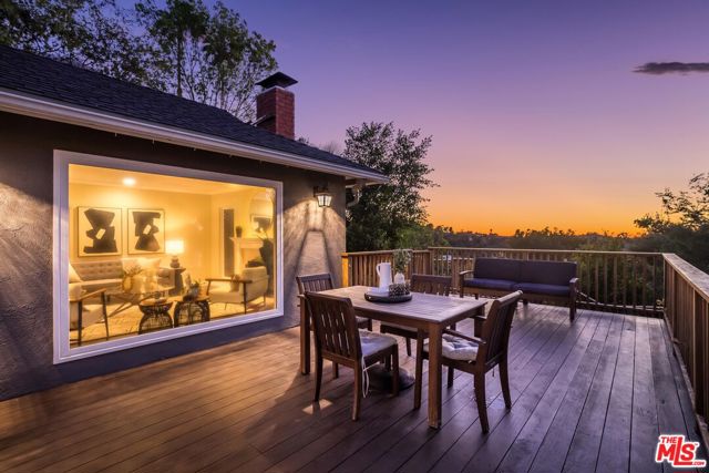 4015 Karelia Street, Los Angeles CA: https://media.crmls.org/mediaz/7d2a4447-7349-4fca-b2c0-af983623387b.jpg