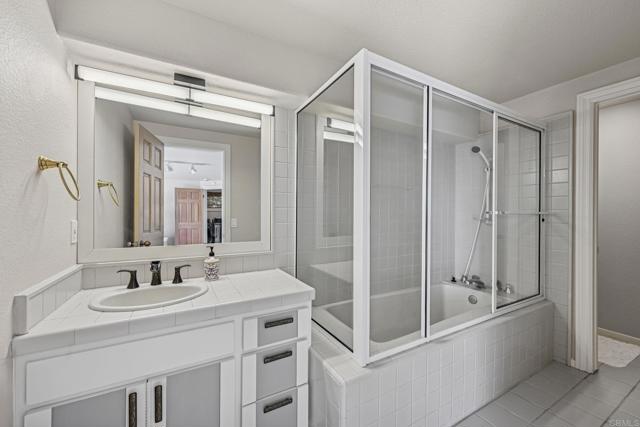 Detail Gallery Image 36 of 45 For 2542 Manchester Ave, Cardiff By The Sea,  CA 92007 - 3 Beds | 3/1 Baths