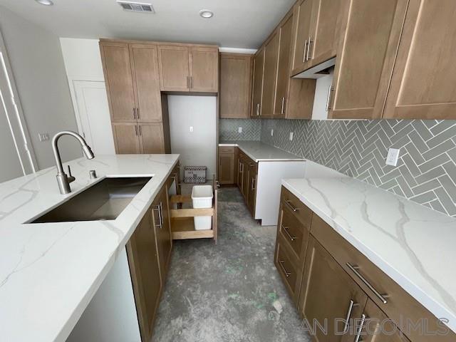 7711 Jasmine Ct., Santee CA: https://media.crmls.org/mediaz/7d2ca4e8-0133-469b-b2e1-b7ca115733b6.jpg